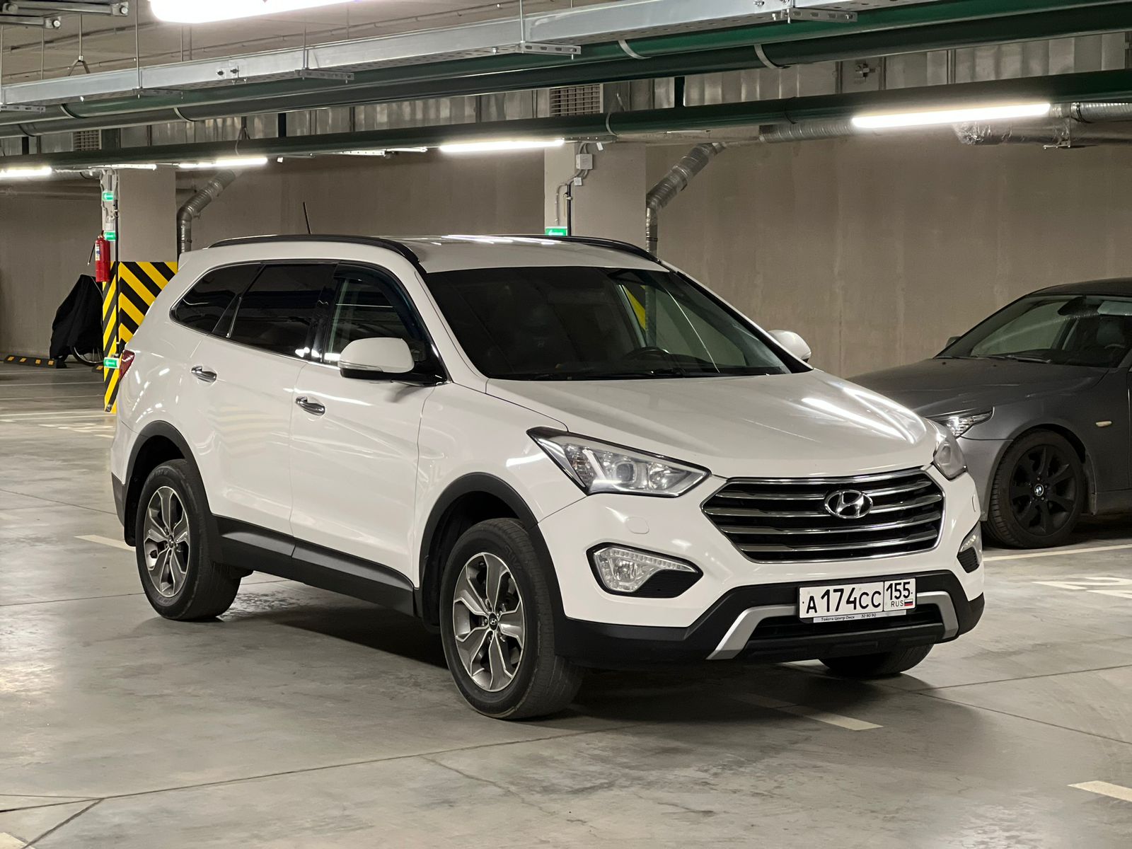 Hyundai Grand Santa Fe